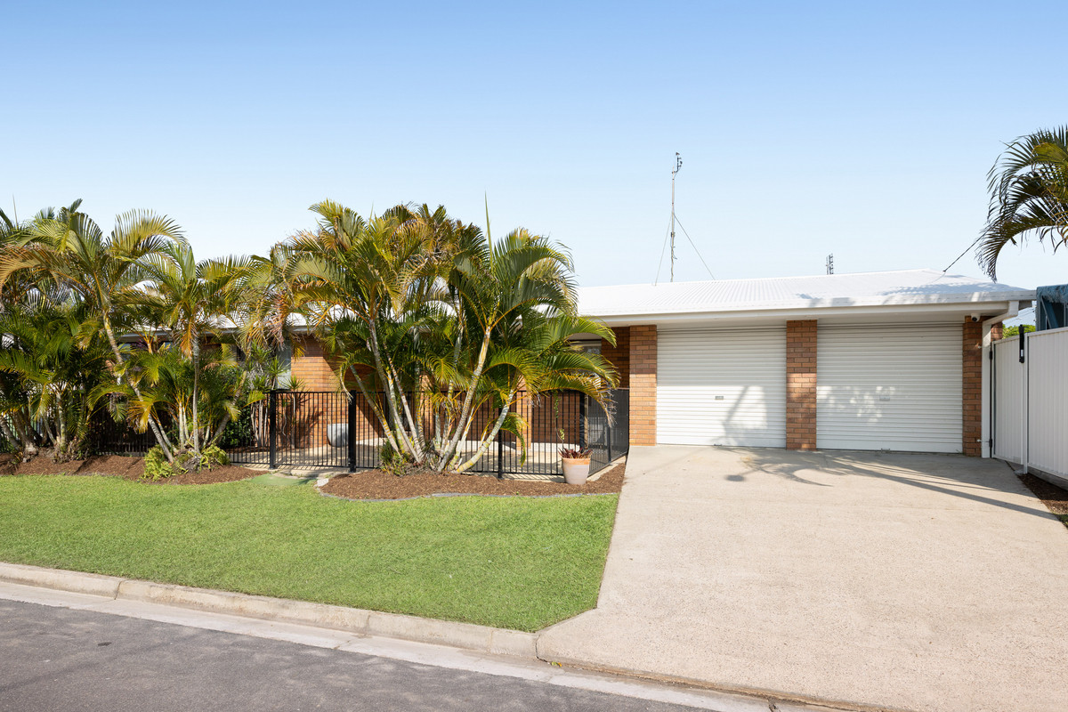 Listing image for 1 Elonera Street, Currimundi  QLD  4551